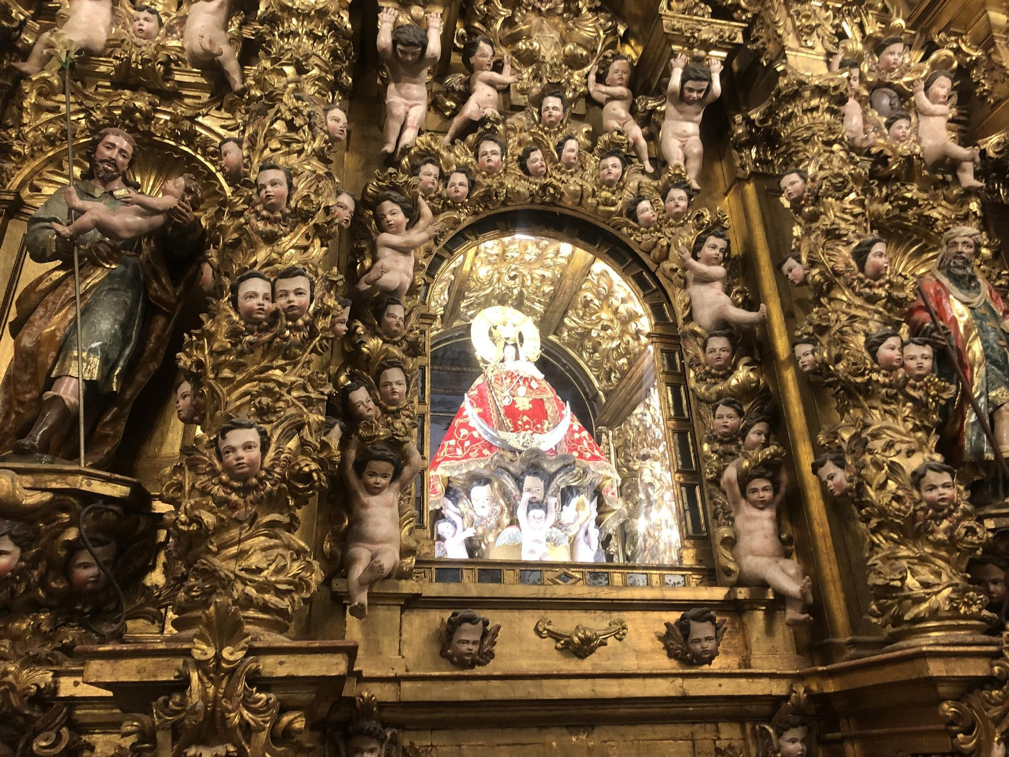 Reabre el santuario de la Montaña de Cáceres