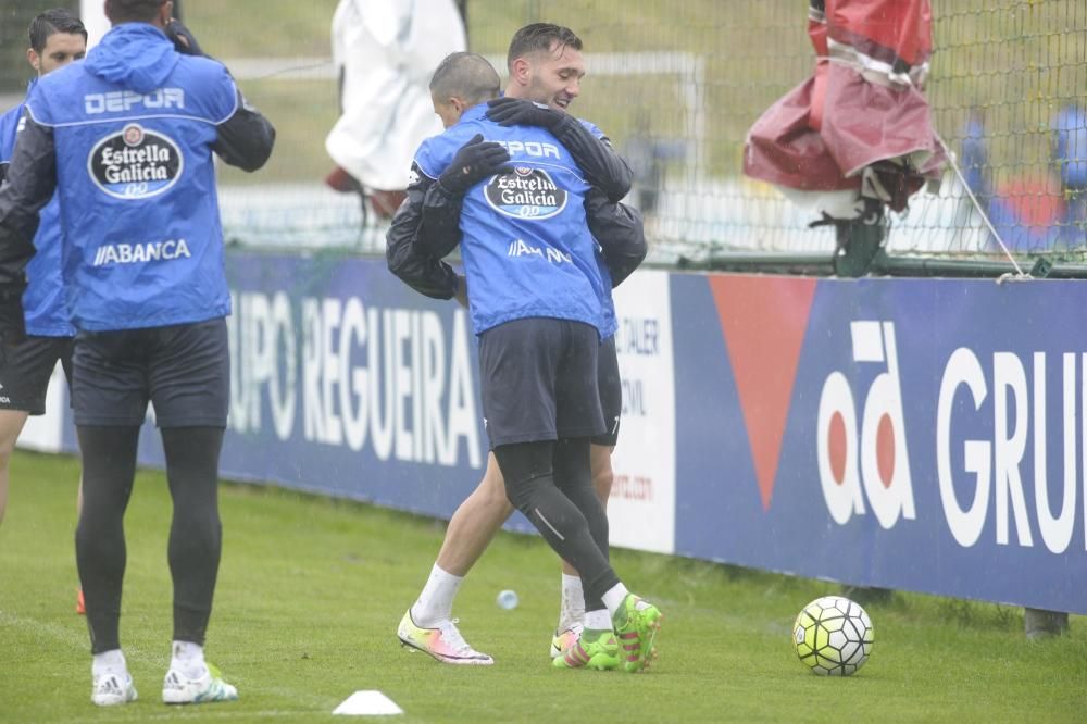 El Deportivo vuelve a los entrenamientos