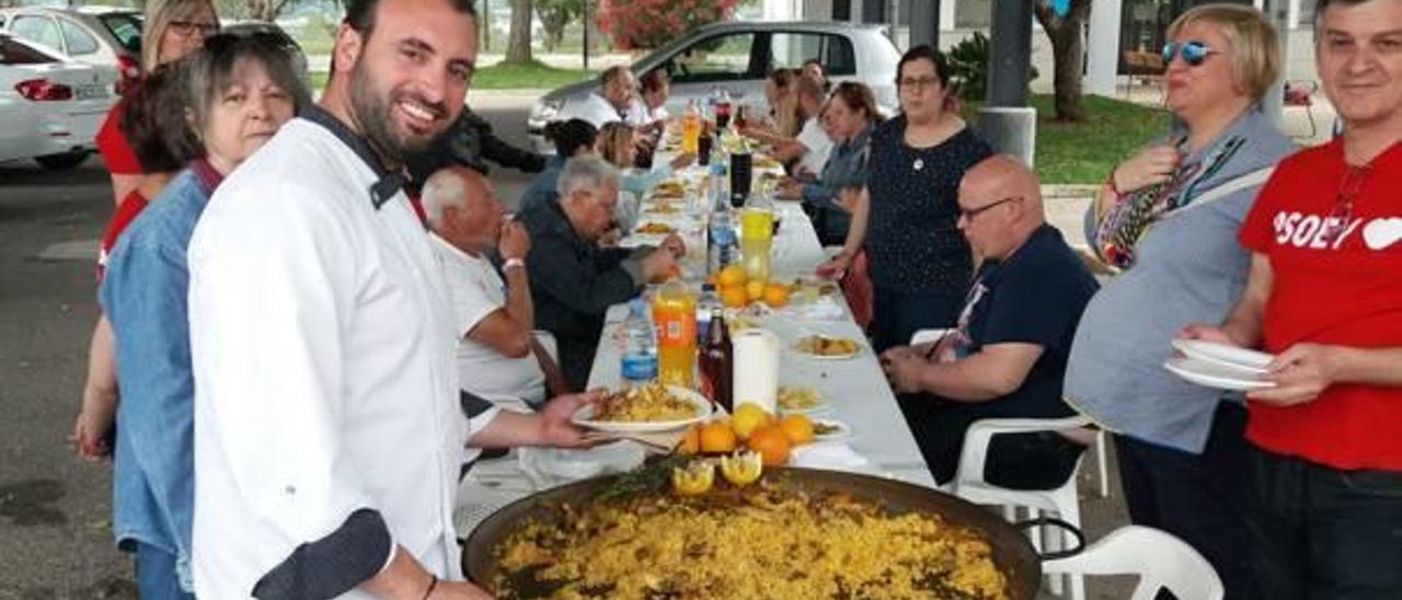 El socialista Rubén Fenollar durante los actos de campaña celebrados en Gavarda.