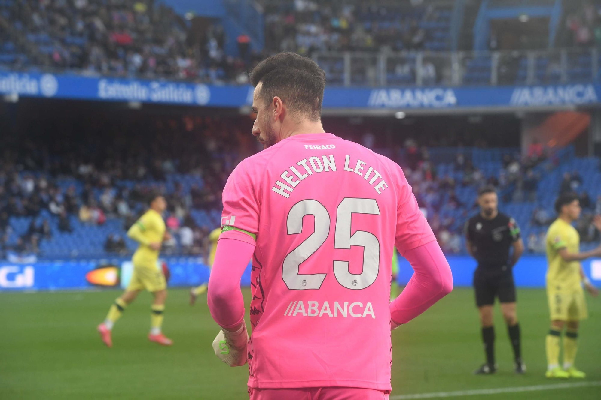 El Deportivo doblega al Almería en Riazor (3-1)