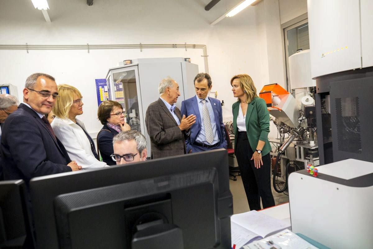 Duque visita el campus Río Ebro de la capital aragonesa