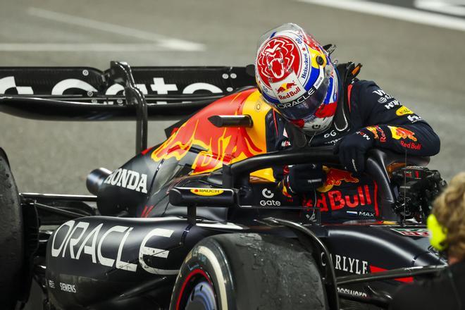 VERSTAPPEN Max (ned), Red Bull Racing RB21, portrait during the 2025 Formula 1 Abu Dhabi Grand Prix, 24th round of the 2025 FIA Formula One World Championship from December 05 to 07, 2025 on the Yas Marina Circuit, in Abu Dhabi, United Arab Emirates - Photo Florent Gooden / DPPI AFP7 07/12/2025 ONLY FOR USE IN SPAIN. FLORENT GOODEN / DPPI Media / AFP7 / Europa Press;2025;ABU DHABI GRAND PRIX;f1;formula 1;FORMULE 1;Motorsport;Sport;UNITED ARAB EMIRATES;YAS MARINA;F1 - ABU DHABI  GRAND PRIX 2025;