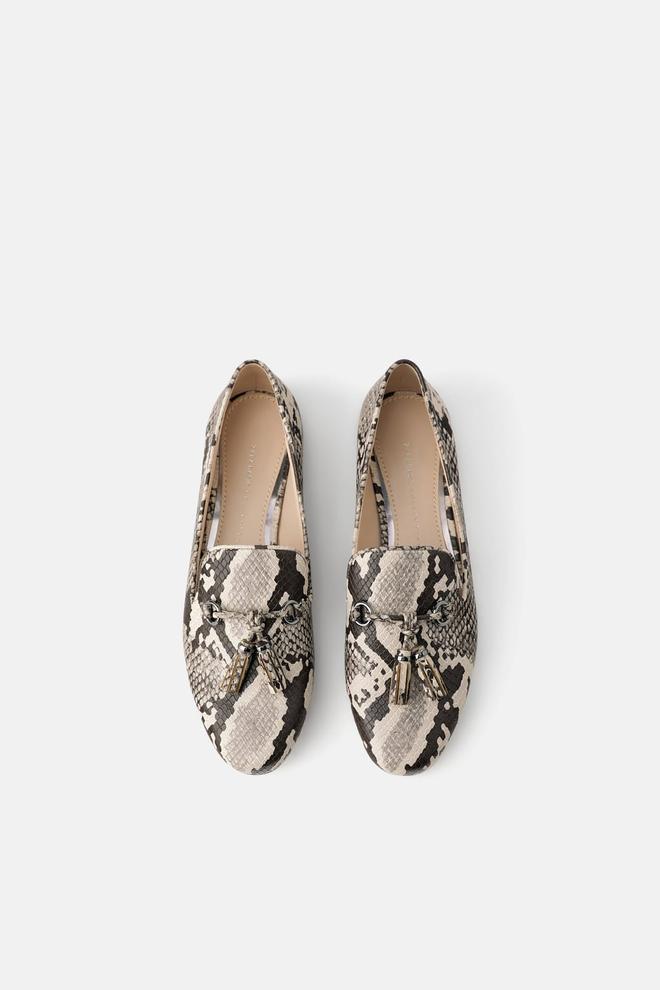 Manoletinas con estampado de serpiente
