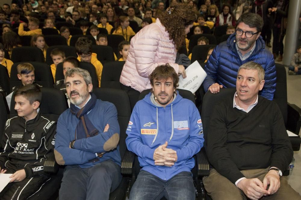 Fernando Alonso entrega los premios Reanult Kart