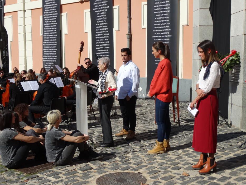 Homenaje a las víctimas del bombardeo franquista en Xàtiva