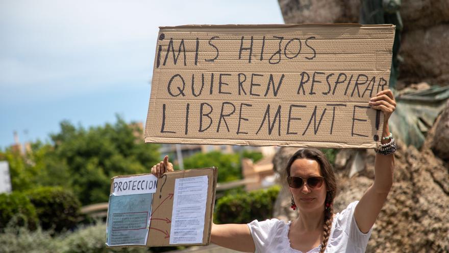 Una médica que ejerce en Manacor participa en una protesta antivacunas: &quot;No van a dar la inmunidad que toca&quot;