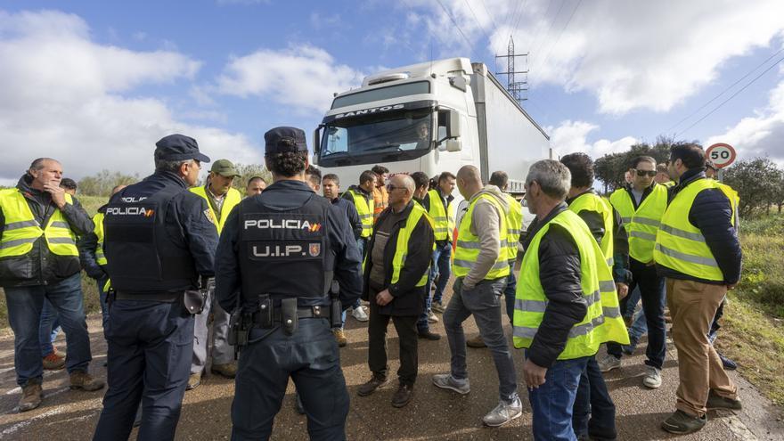 Séptimo día de protestas de los agricultores