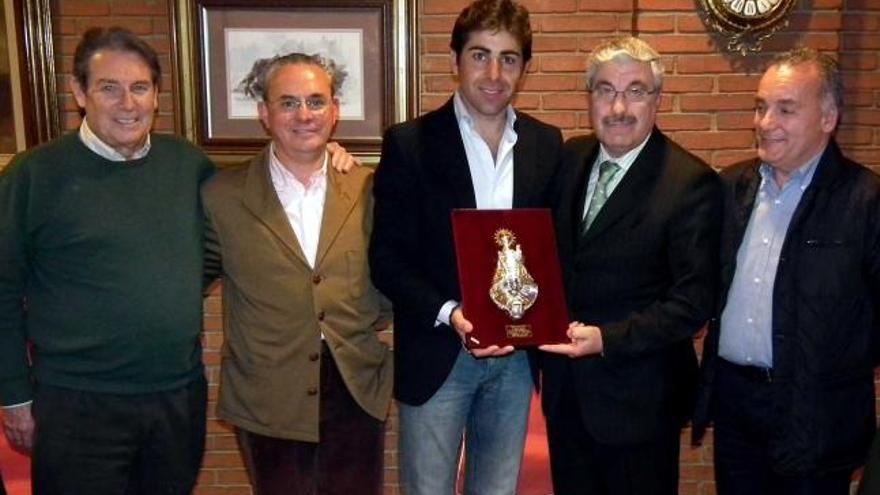 Homenaje de la Peña Taurina Astur a Javier Valverde