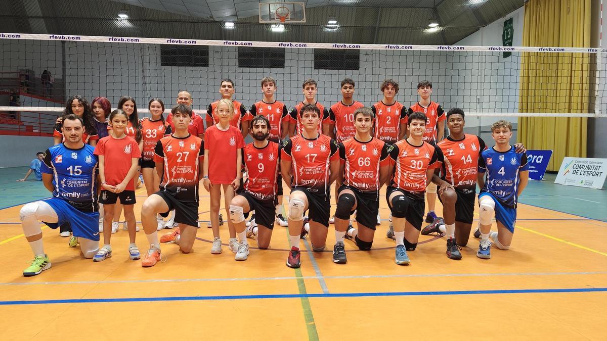 Familycash Xàtiva voleibol masculino ganó al CV Ibiza por 3-0 y es líder provisional.