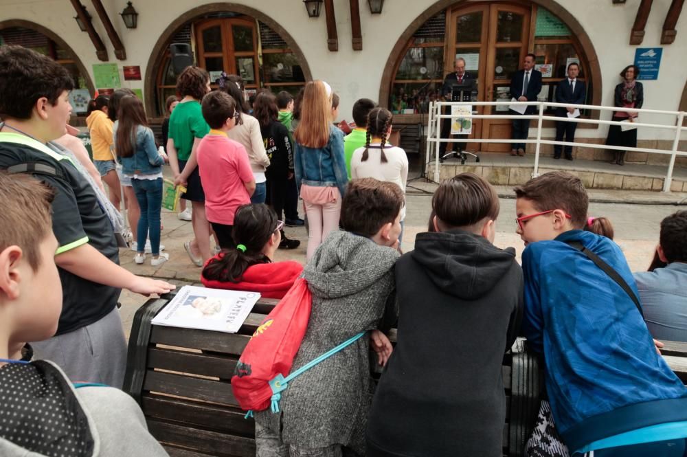 Actividad de convivencia escolar con motivo del día del libro en el Campo.