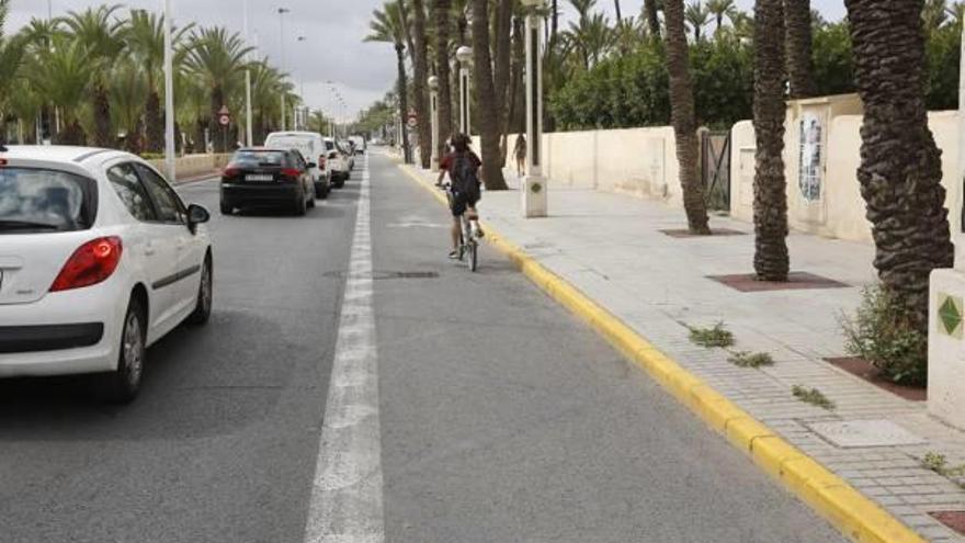 El carril bici de Elche, donde está permitida la circulación de patines eléctricos u otros dispositivos de movilidad personal.