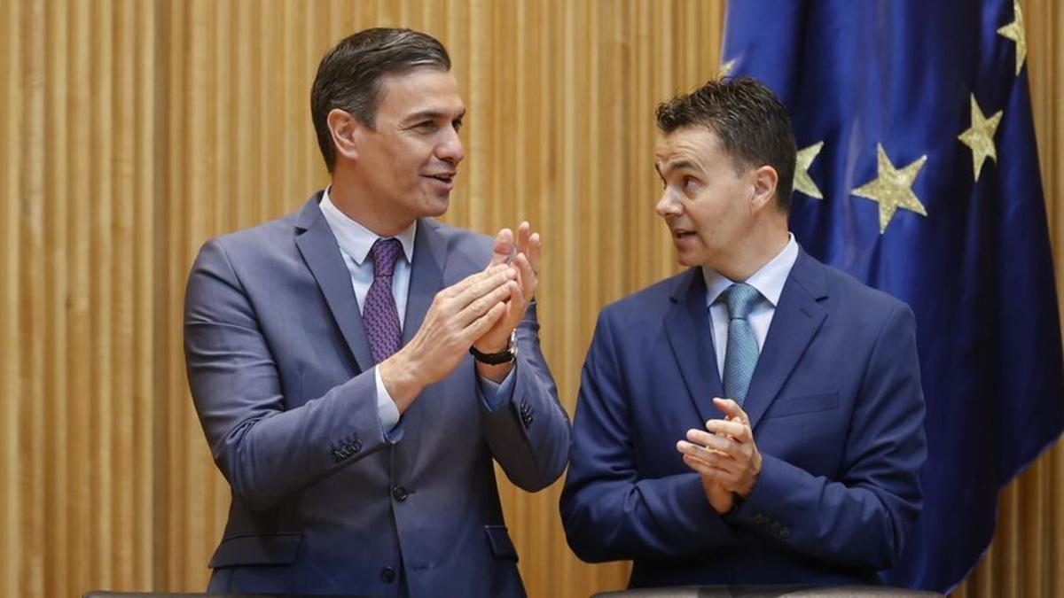 Pedro Sánchez y Héctor Gómez.