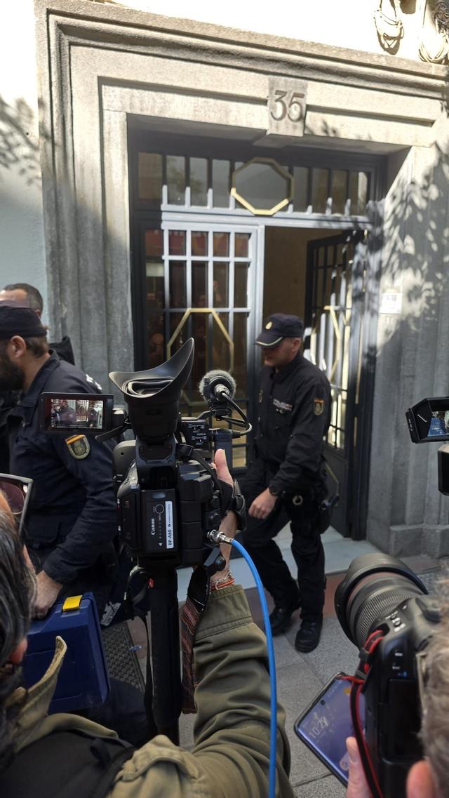 Registros de la UDEF en la oficina de Zapatero.