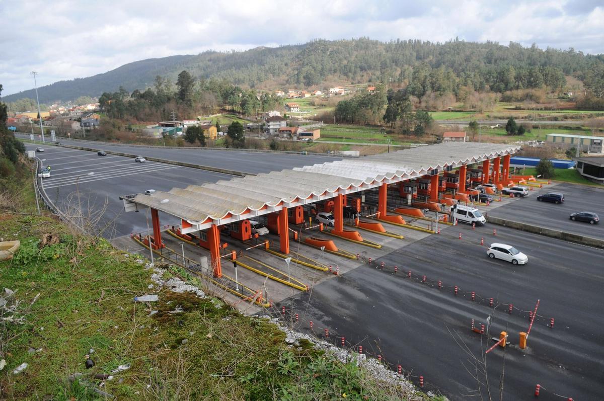 Cabinas de peaje de la AP-9 en Vilaboa.
