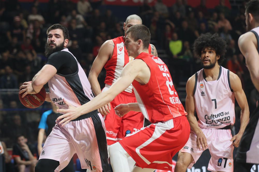 Estrella Roja - Valencia Basket, en imágenes