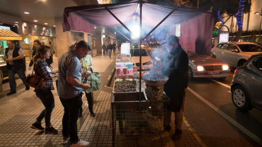 Abierto el plazo para solicitar puestos para la venta de castañas y para el Mercadillo de la Noche de Reyes