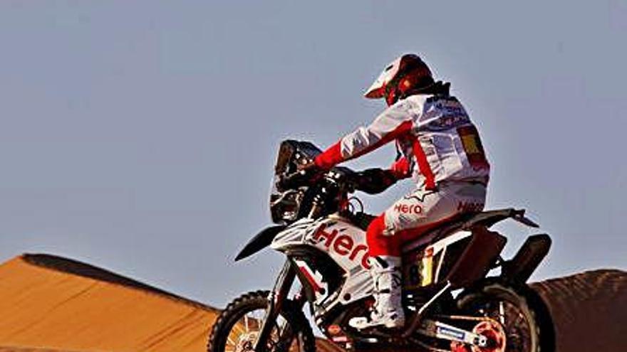 Imagen de archivo de Paulo Gonçalves de una de las etapas de esta edición del Rally Dakar.