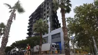 Cuenta atrás para el inicio de los trabajos de desescombro en el edificio incendiado de Campanar
