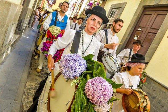 Procesión y romería de la fiesta de Las Marías