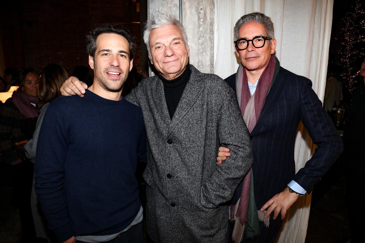 Pere Autonell, de Mirror in the Sky, el actor Carles Sans y Boris Izaguirre.