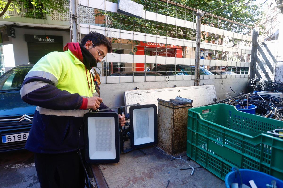 Primeros trabajos de la firma Just en la falla Jerónima Galés.