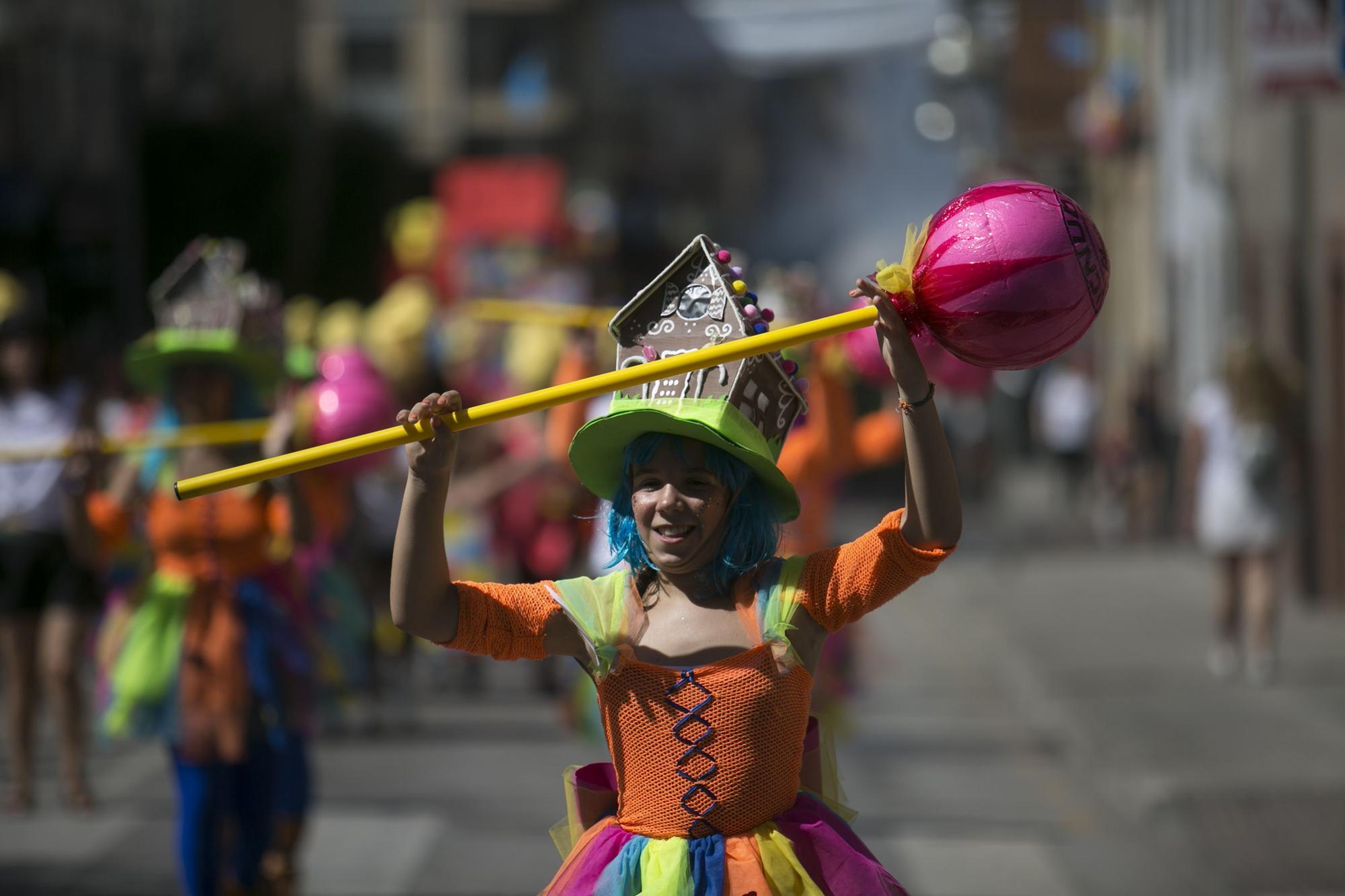 ¿Ganas de fiesta? Así fue el Descenso Folklórico del Nalón de 2019, el último que se celebró... hasta este sábado