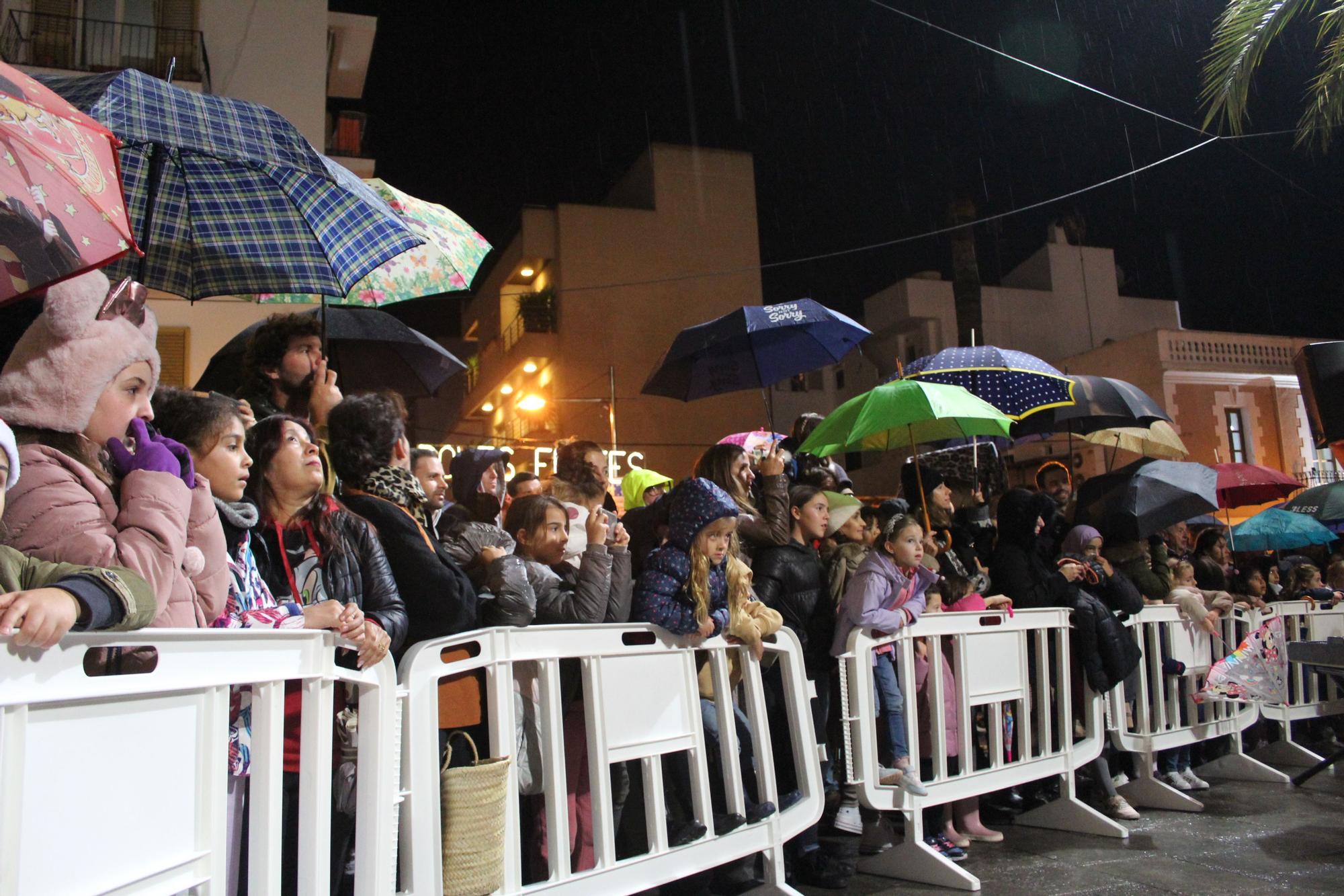 Encendido del alumbrado navideño en Santa Eulària.