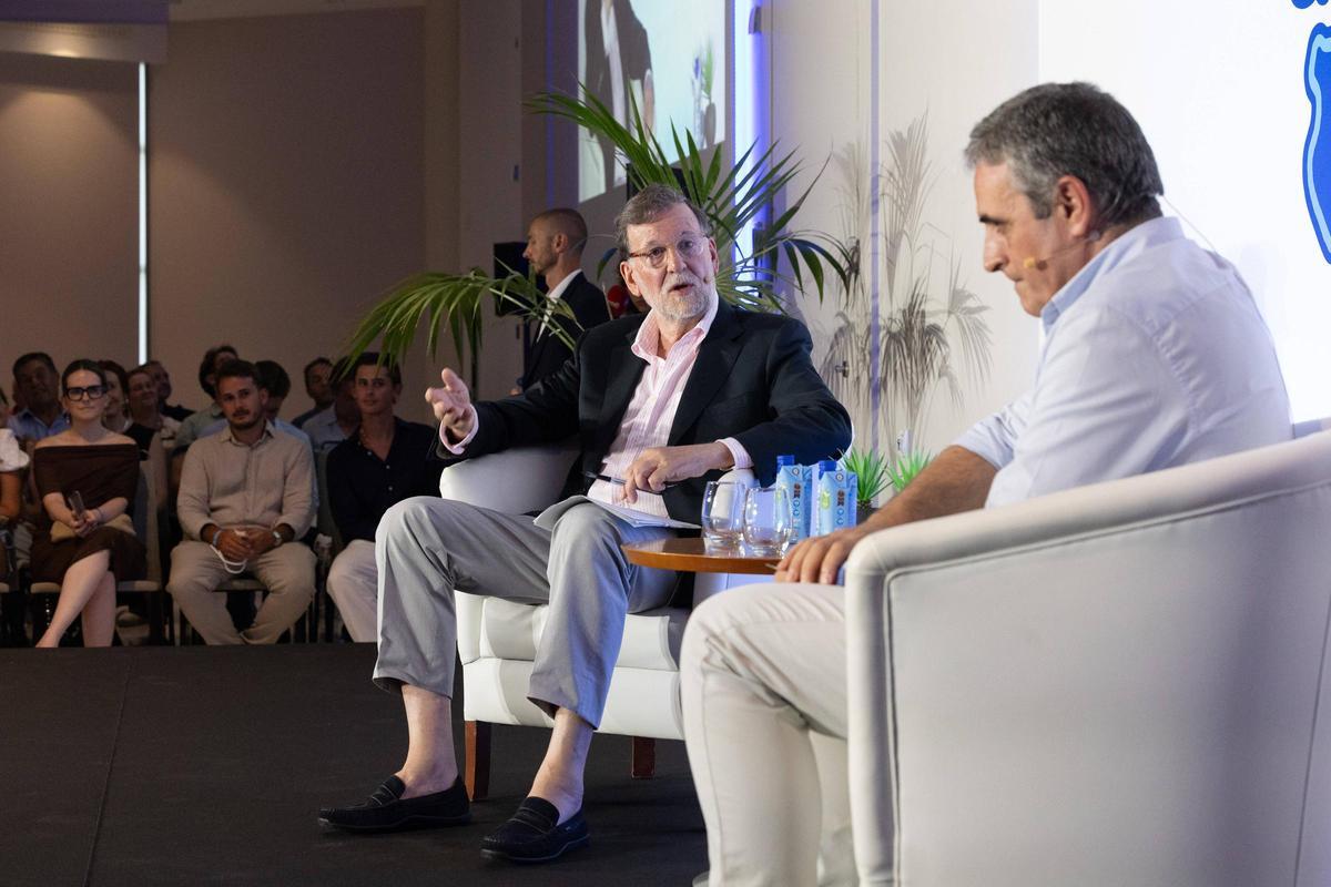 Mira aquí todas las imágenes de la visita del expresidente Mariano Rajoy en Ibiza