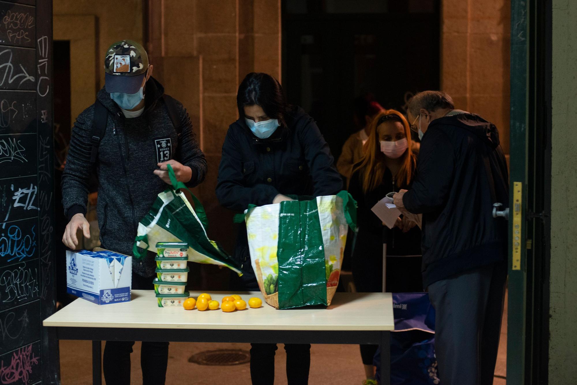 Las colas del hambre, también en Ourense