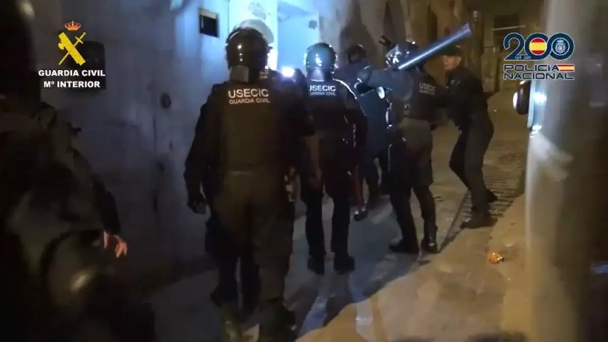 El horrible relato de 45 personas liberadas y explotadas en fincas de Cáceres: hacinadas, vigiladas, sometidas y mendigando
