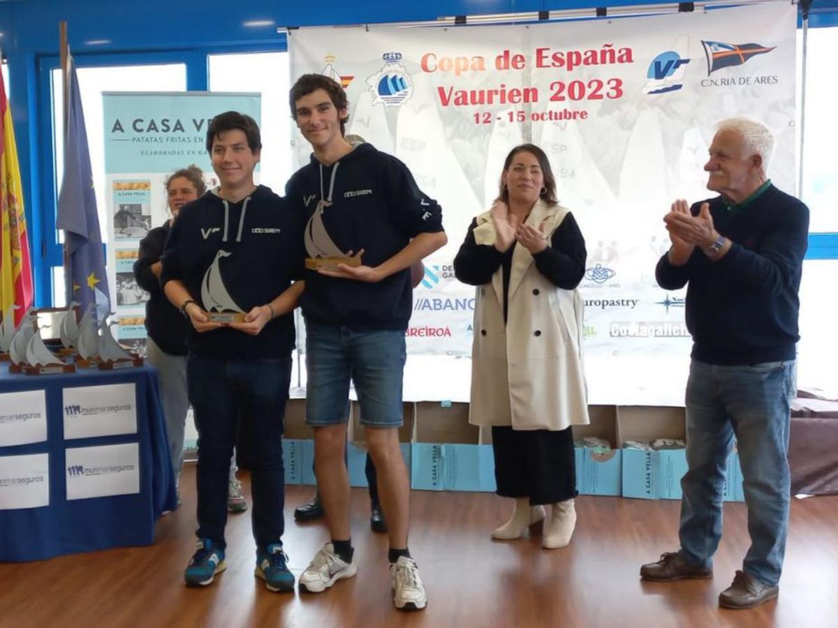 Nicolás González y Martín Pérez, campeones juveniles. |  // FDV