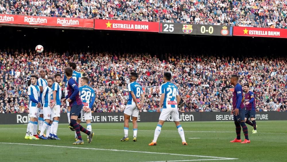 Les imatges del Barça - Espanyol