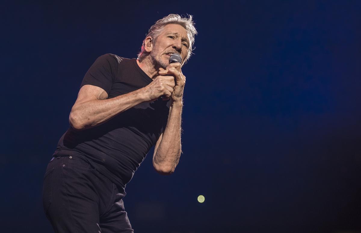 Roger Waters ofreció un concierto espectacular, en un escenario con visión de 360º, en el que ofreció musculosas versiones de los clásicos de Pink Floyd