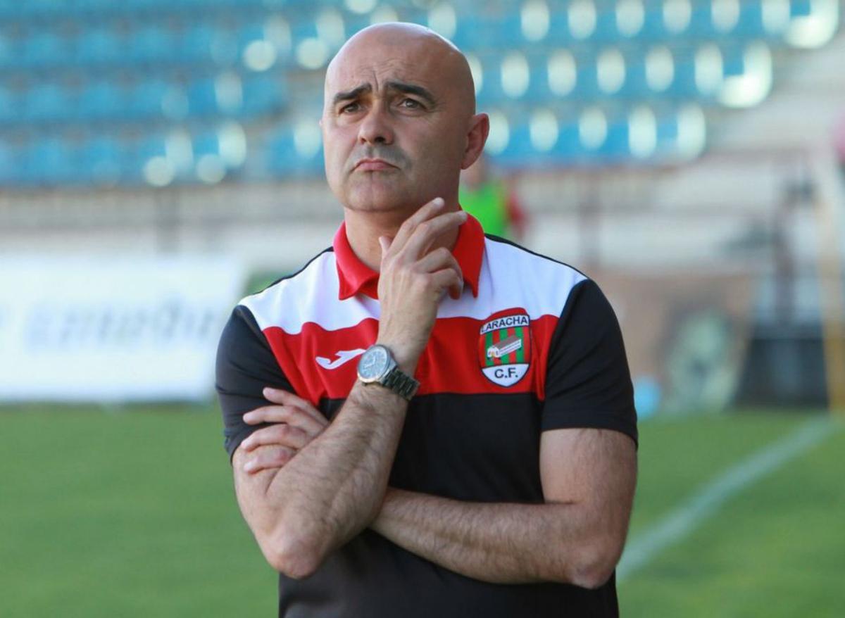 El técnico betanceiro, al mando del Laracha. | Iñaki Osorio