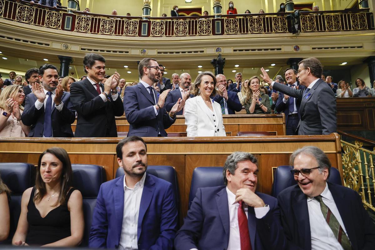 El Govern central creu que atraurà la classe mitjana i el PP, que deixa lliure el centre