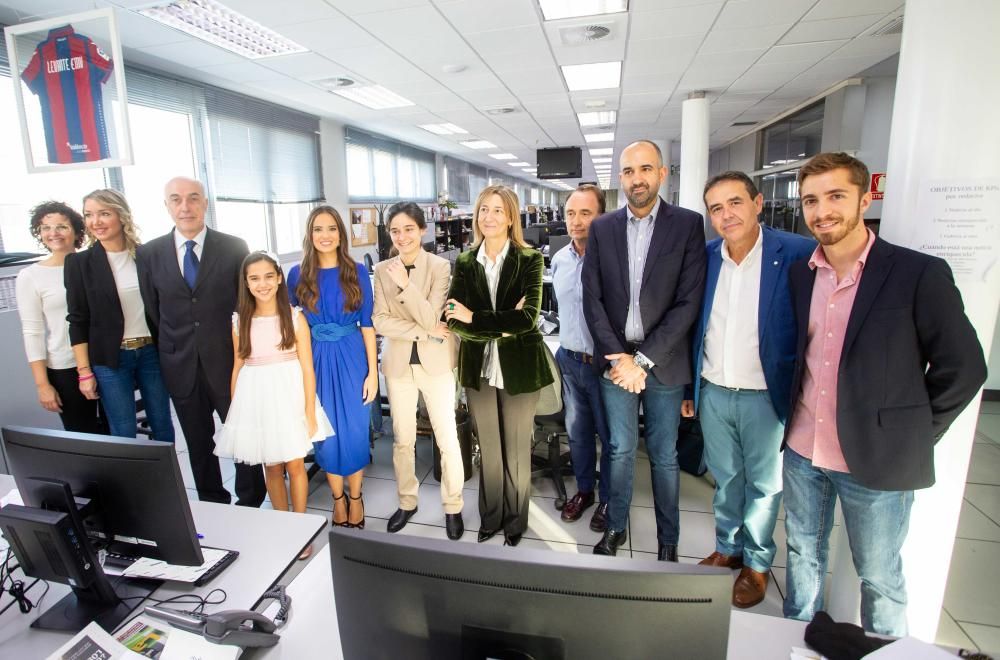 Marina Civera y Sara Larrazábal, hoy, en las instalaciones de Levante-EMV, Levante TV y la 97.7.