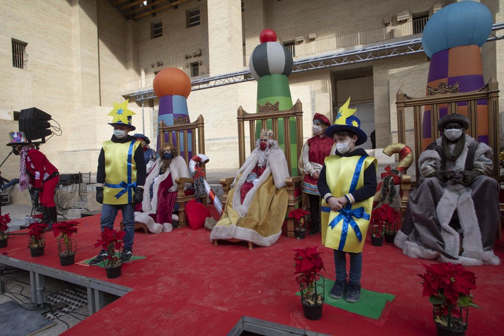 Los Reyes Magos llegan a Sagunt.