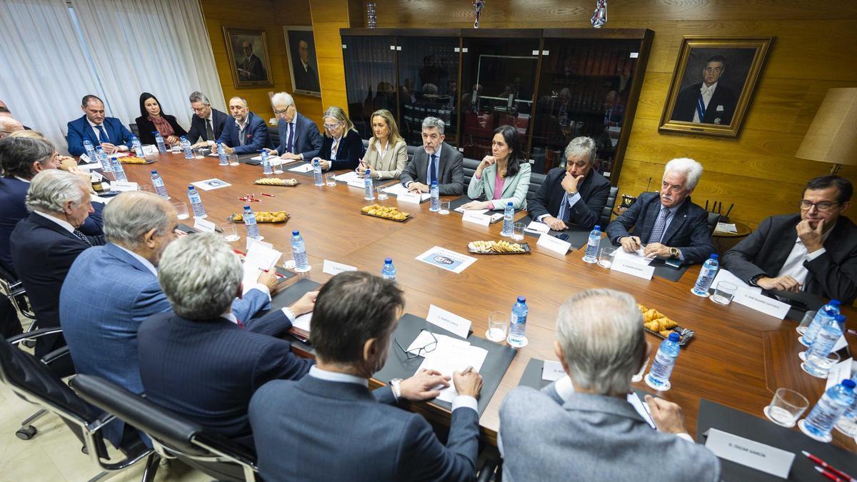 Reunión del PP con empresarios en Vigo.