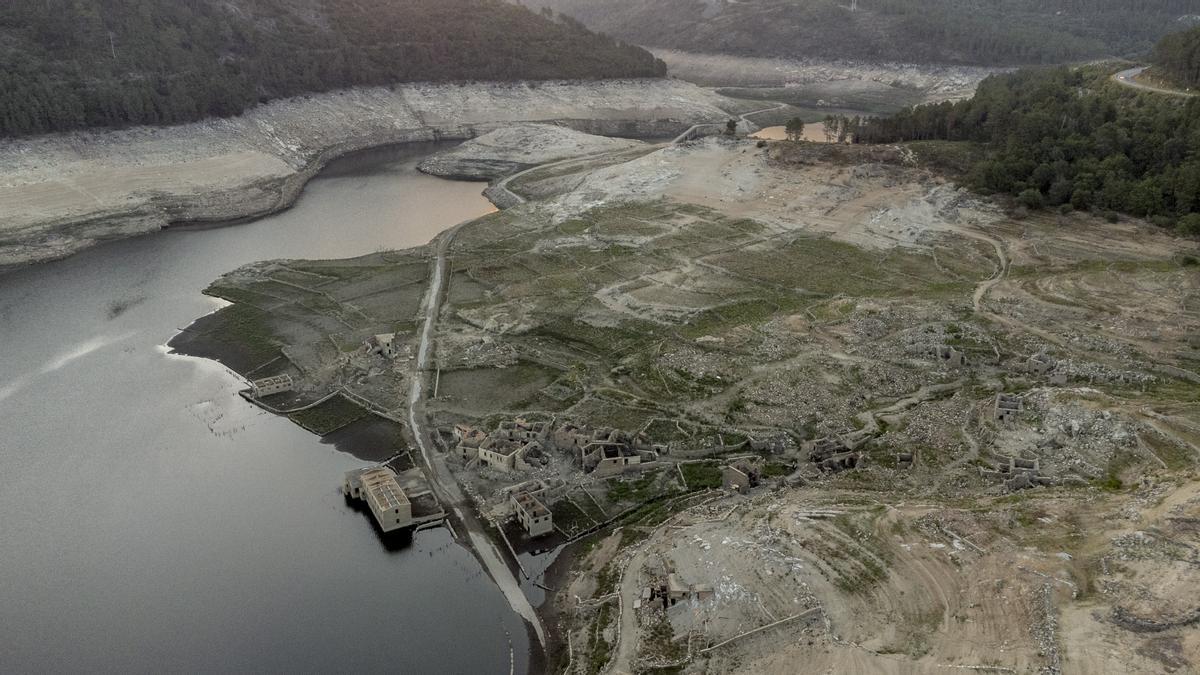 Efectos de la extrema sequía en la localidad gallega de Lobios