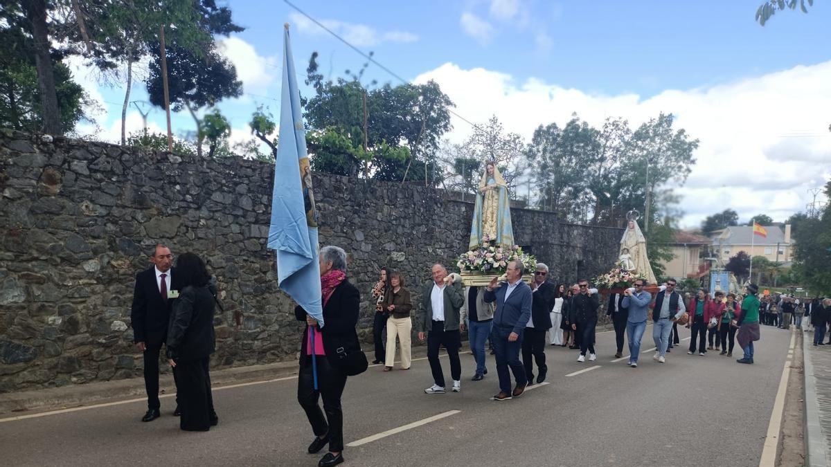 Fiesta en Trabazos: domingo de romería de la Virgen de la Soledad