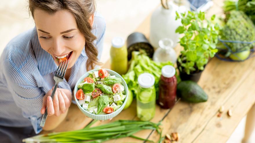 La actividad física y una alimentación saludable son esenciales para prevenir la diabetes.