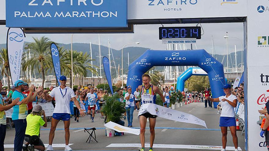 El danés Kasper Launmann se impone en la Zafiro Palma Marathon