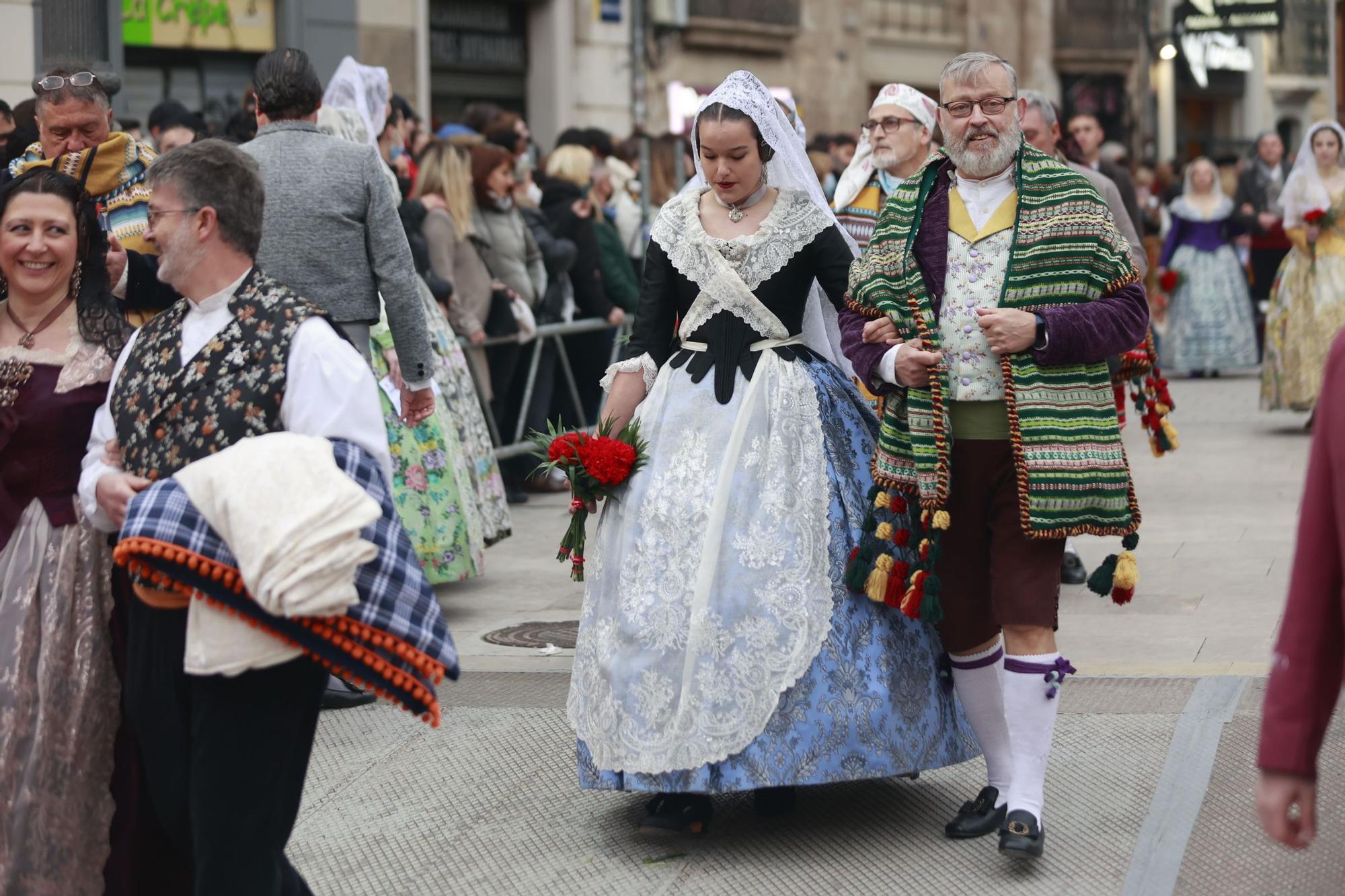 Búscate en el segundo día de ofrenda por la calle Quart (entre las 18:00 a las 19:00 horas)