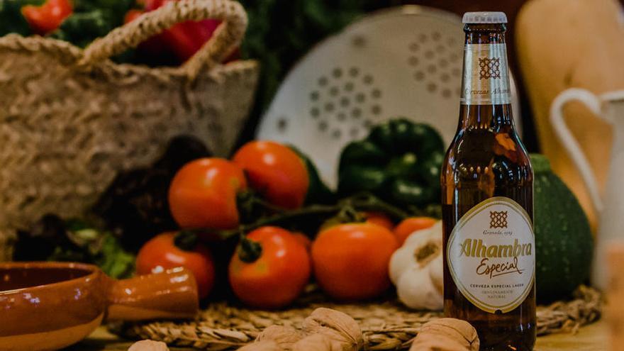 Cervezas Alhambra propone talleres con la cerveza como protagonista.