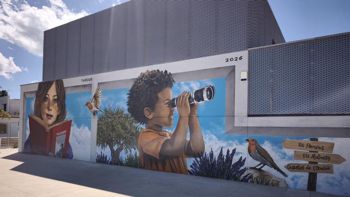 El nou mural de l'escola L'Alfàs de Pedreguer