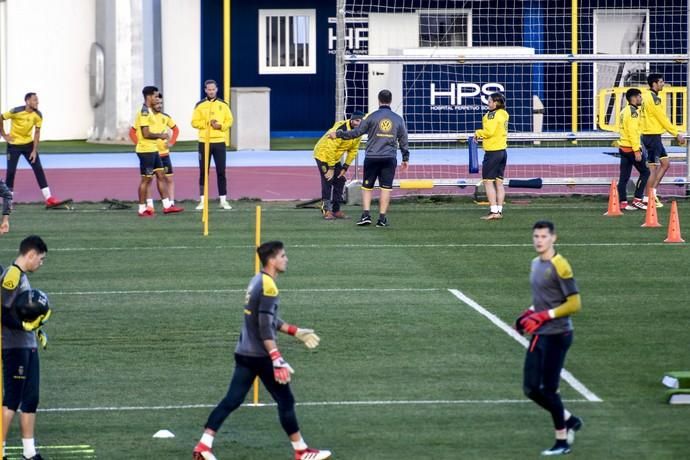 ENTRENAMIENTO DE LA UD LAS PALMAS