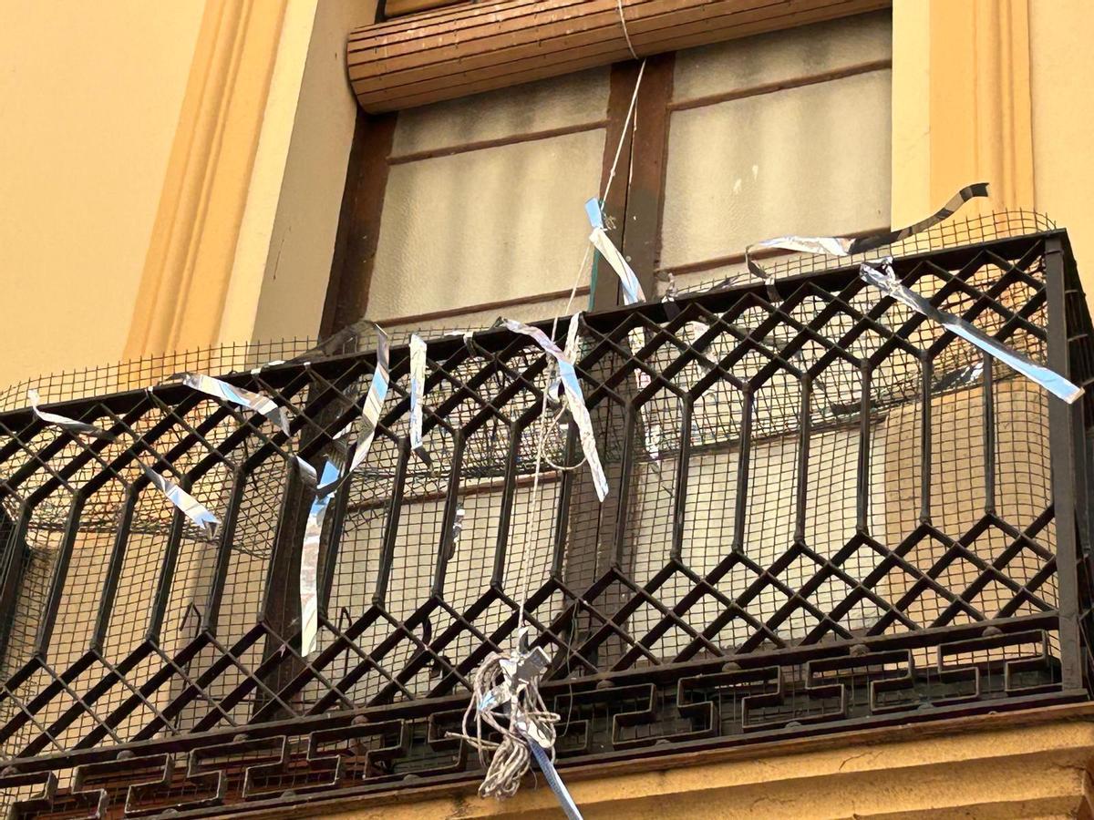 Fotogalería | Los vecinos del Casco Antiguo de Badajoz se quejan de las palomas
