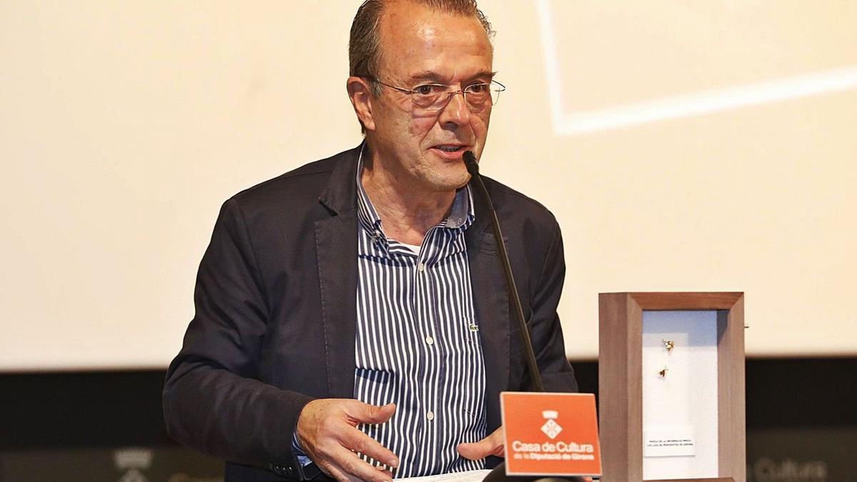 Jordi Xargayó rep l’homenatge del periodisme: «Em sento un privilegiat» | ANIOL RESCLOSA