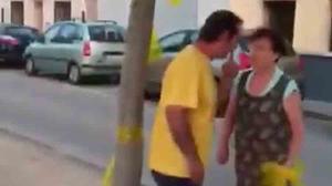 Vídeo de la violenta discusión en Palamós por los lazos amarillos.