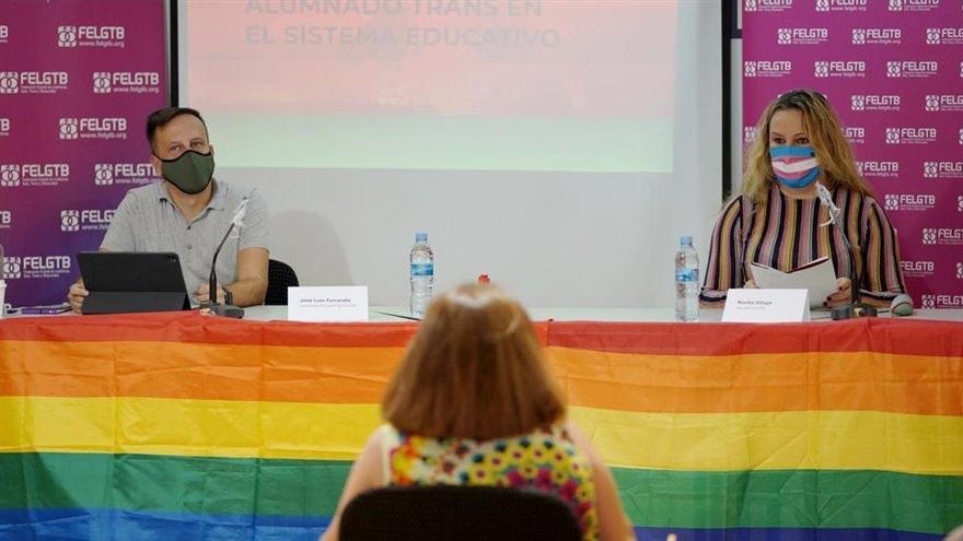 Cinco comunidades carecen de leyes que protejan a los menores trans en el ámbito educativo